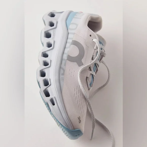 New On Cloudmonster Sneakers Frost Wash Blue Free People - Picture 2 of 8